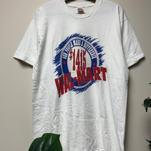 Vintage 1990s Walmart Made in USA Single Stitched Shirt - Picture 2 of 5